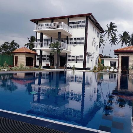 Blue Beach Villa Wadduwa Ngoại thất bức ảnh